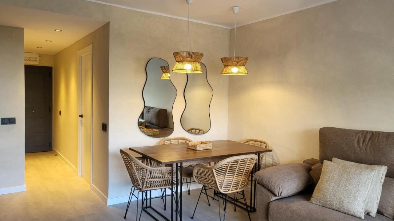 Marplana Appartement Castelldefels Buitenkant foto