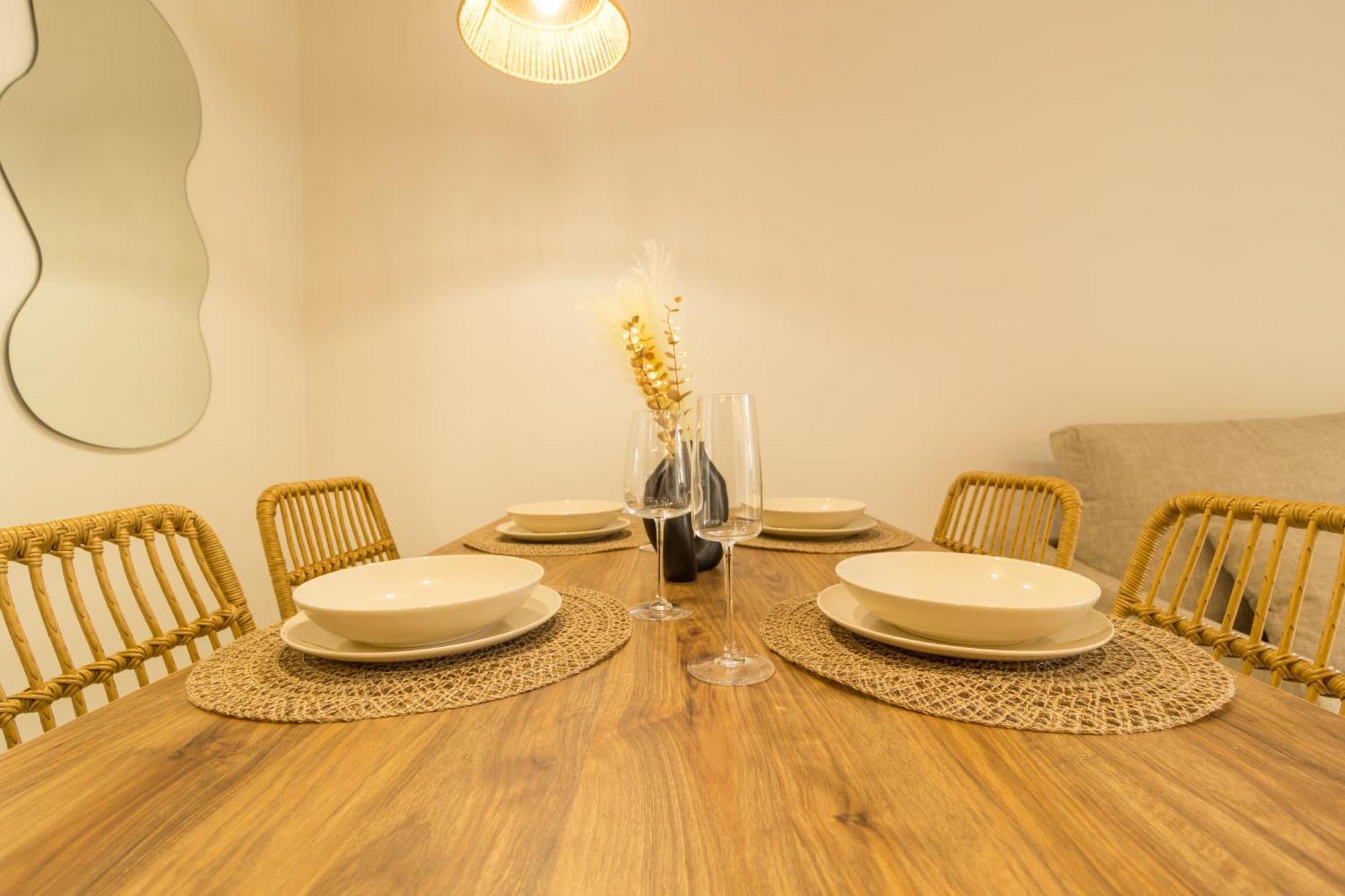 Marplana Appartement Castelldefels Buitenkant foto