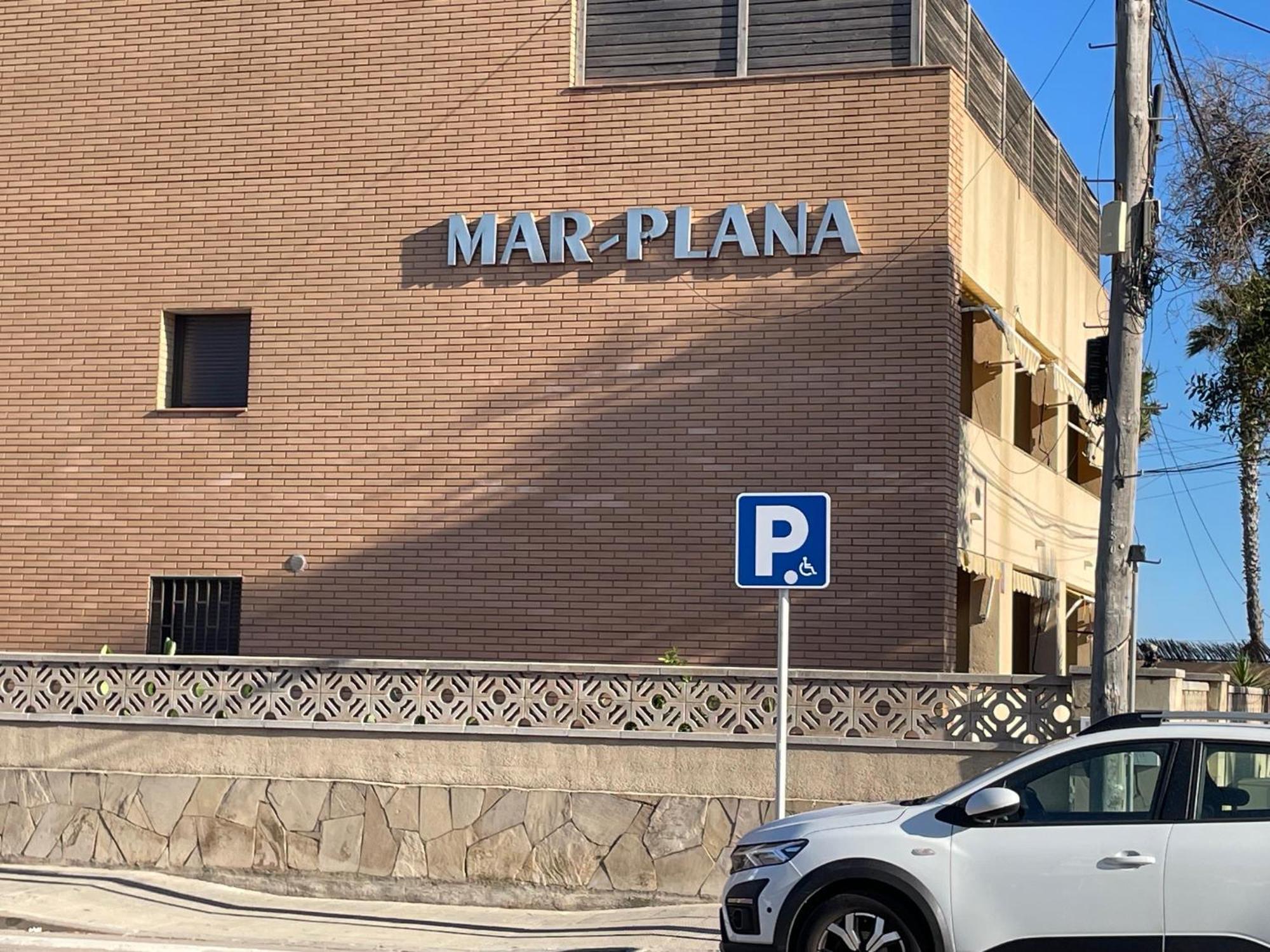 Marplana Appartement Castelldefels Buitenkant foto